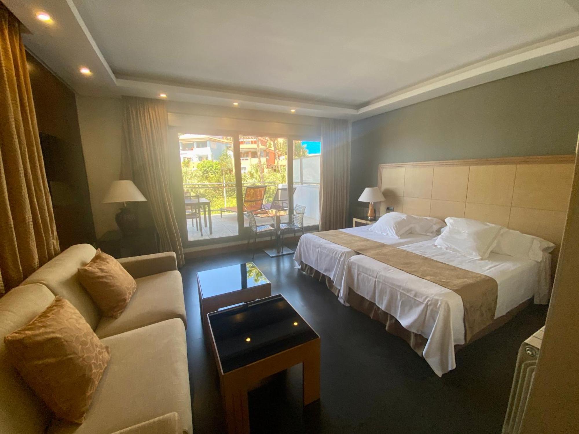 Artplatinum Suites&Apartments Benalmádena Εξωτερικό φωτογραφία