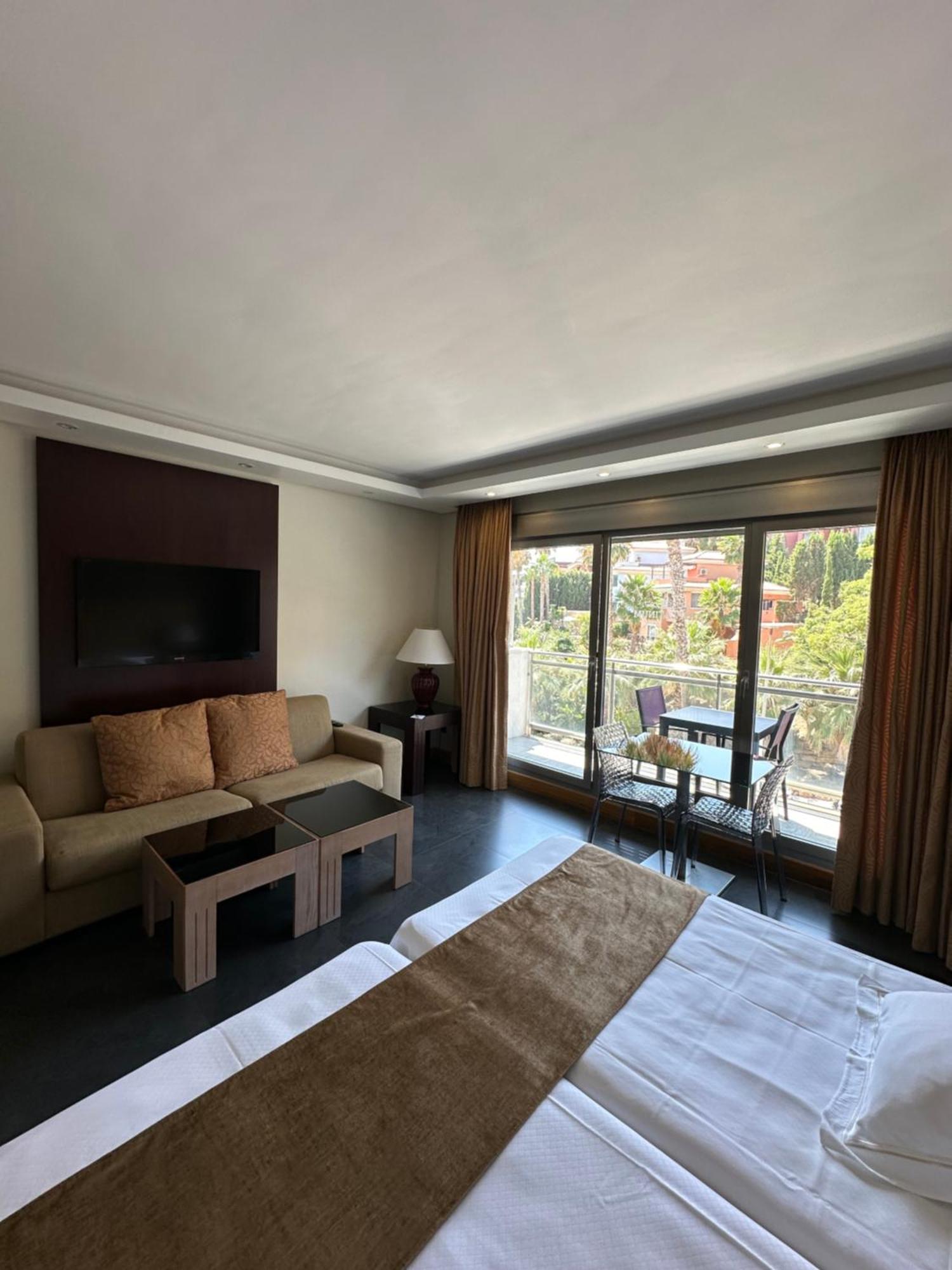 Artplatinum Suites&Apartments Benalmádena Εξωτερικό φωτογραφία
